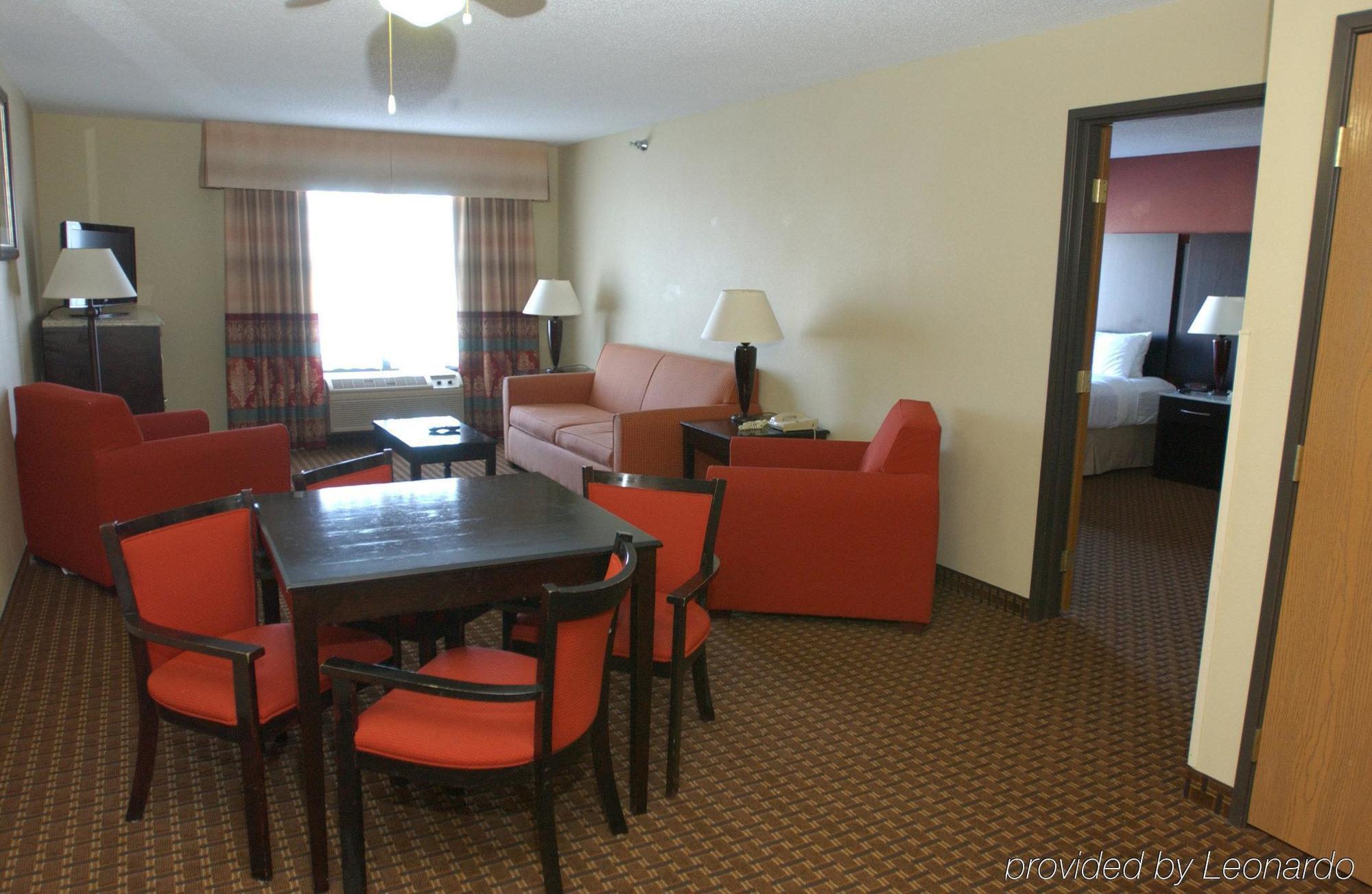 Holiday Inn Hotel & Suites Owatonna المظهر الخارجي الصورة