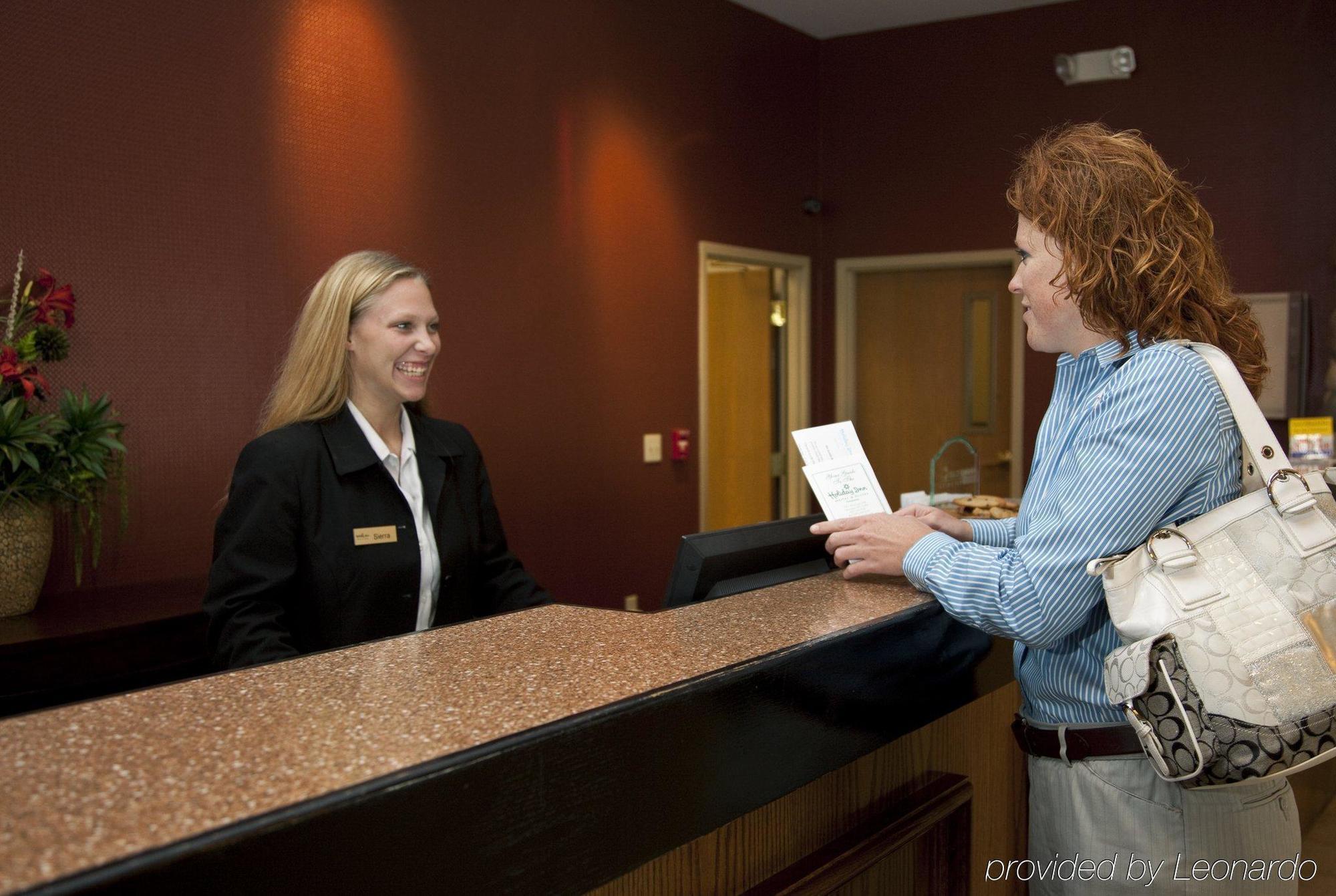 Holiday Inn Hotel & Suites Owatonna المظهر الداخلي الصورة