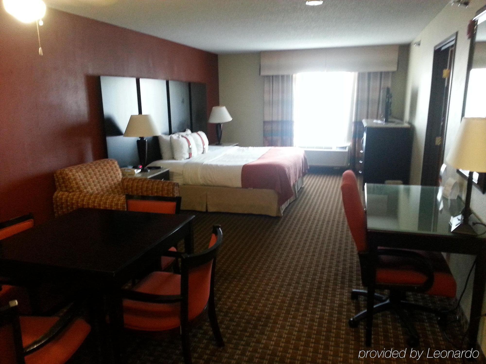 Holiday Inn Hotel & Suites Owatonna المظهر الخارجي الصورة
