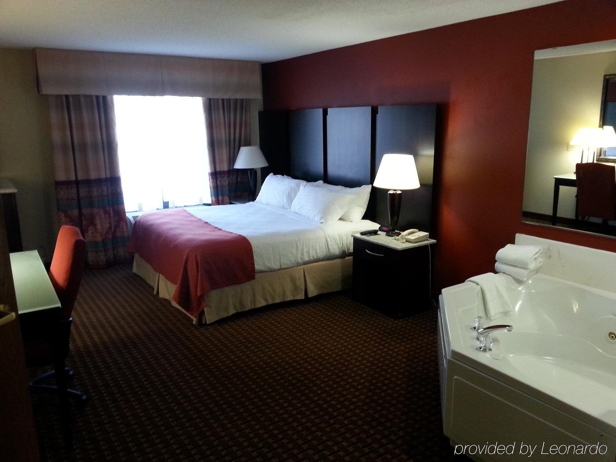 Holiday Inn Hotel & Suites Owatonna المظهر الخارجي الصورة