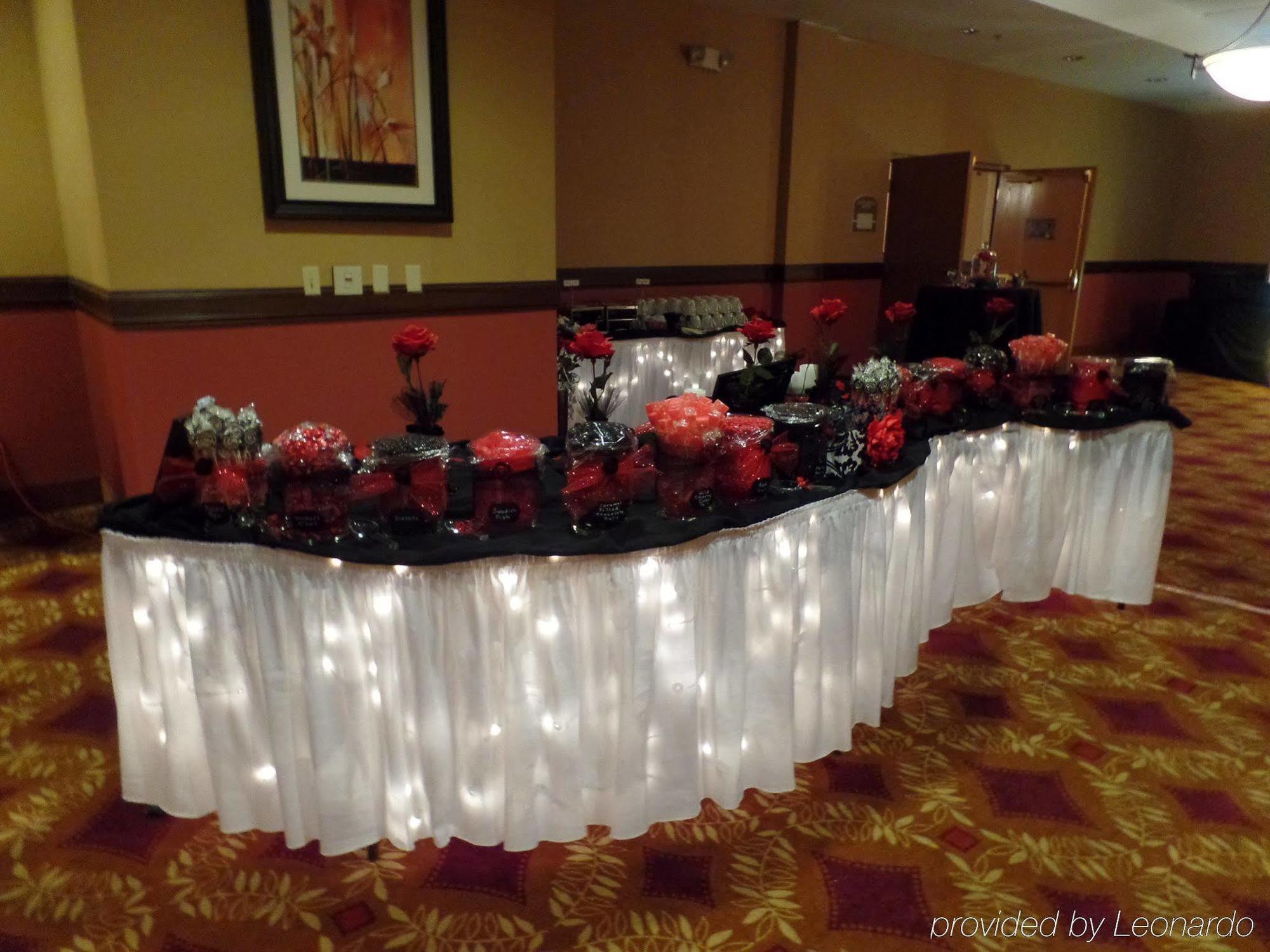 Holiday Inn Hotel & Suites Owatonna المظهر الخارجي الصورة
