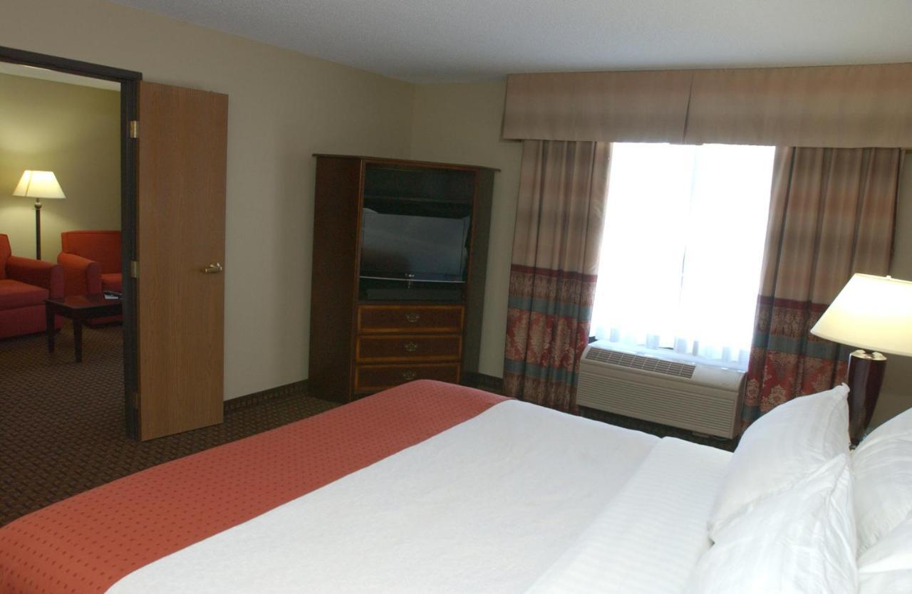 Holiday Inn Hotel & Suites Owatonna المظهر الخارجي الصورة
